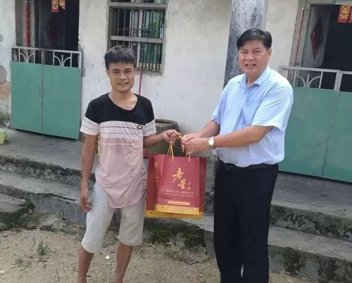 中秋脱贫4.jpg